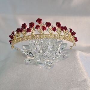 Red Rose Tiara